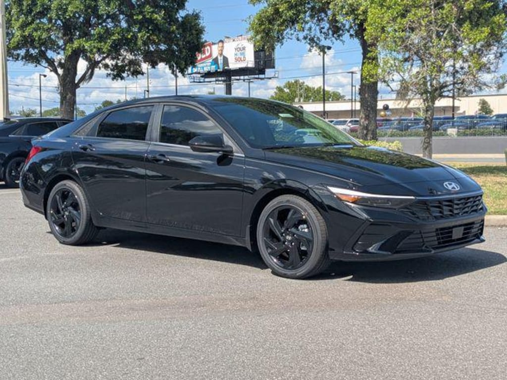 New 2026 Hyundai Elantra SEL Sport Premium Sedan