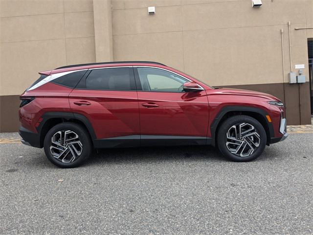 2025 Hyundai Tucson Hybrid Limited photo 2