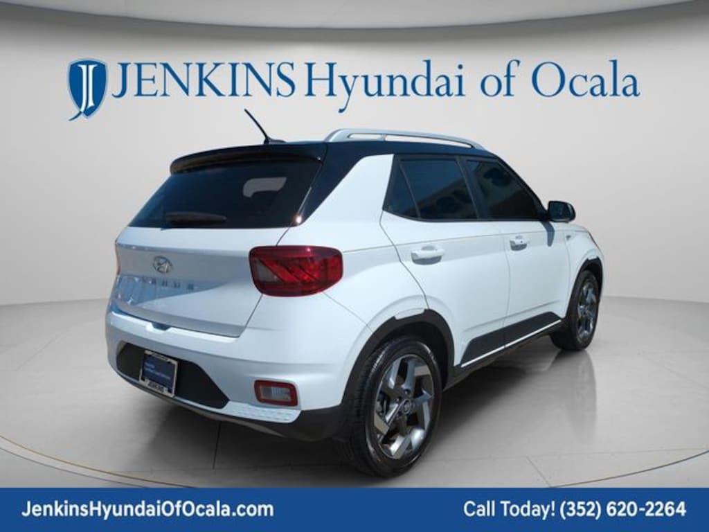 Certified 2024 Hyundai Venue Limited SUV