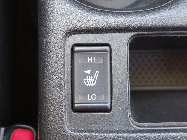 2019 Nissan Rogue SV - Photo 34