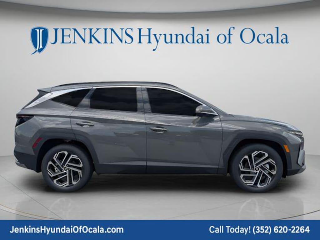 New 2026 Hyundai Tucson Limited FWD SUV