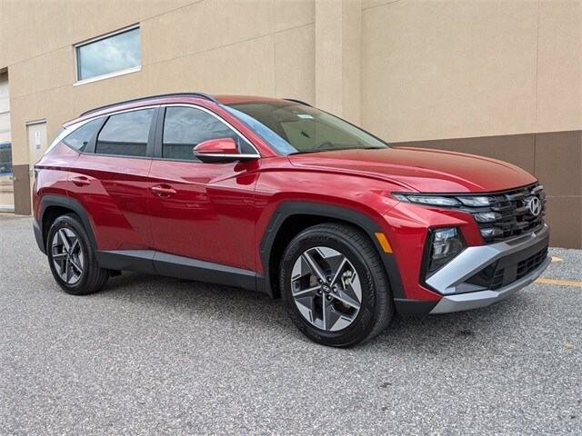 2025 Hyundai Tucson SEL Convenience photo 2