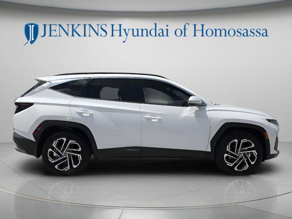 New 2026 Hyundai Tucson Limited FWD SUV