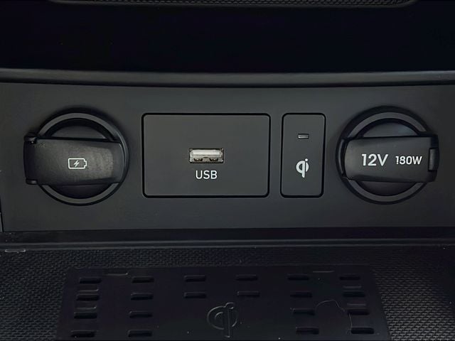2022 Hyundai Kona Limited - Photo 23