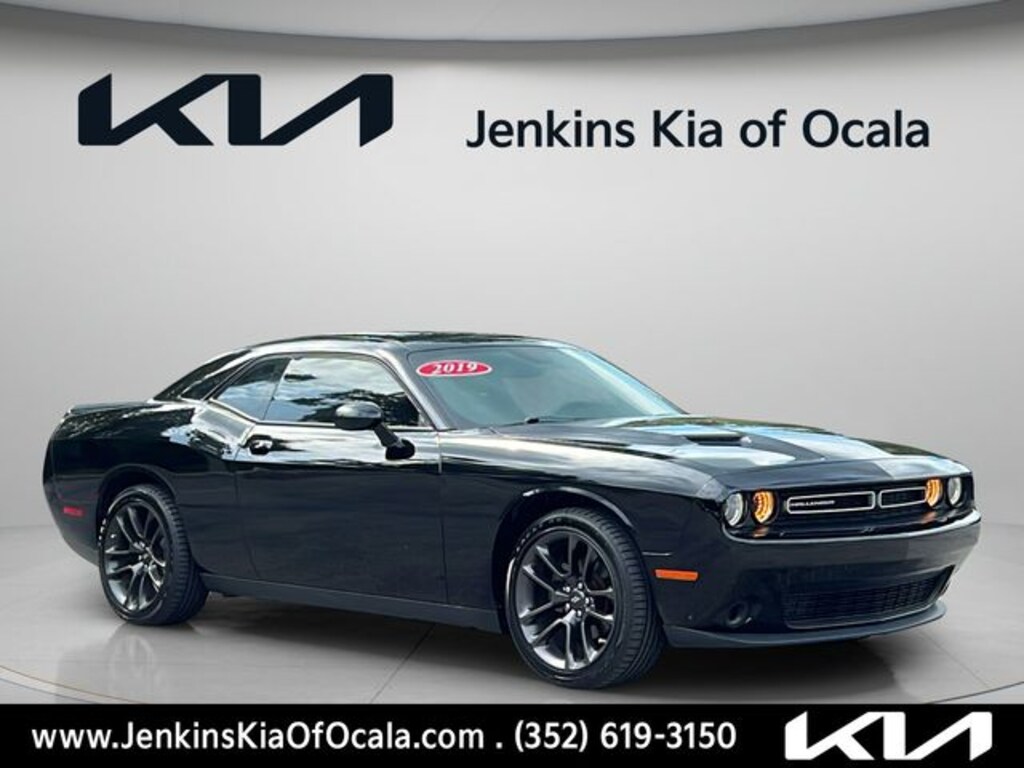 Used 2019 Dodge Challenger SXT Coupe