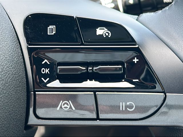 2025 Hyundai Elantra SEL - Photo 27