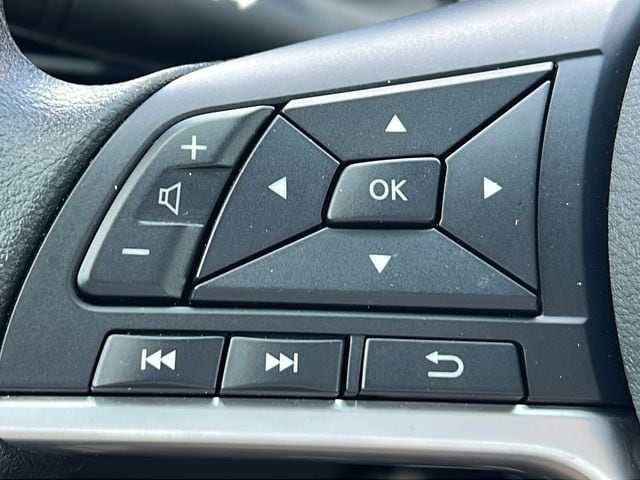 2025 Nissan Altima SV - Photo 22