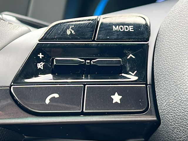 2025 Hyundai Elantra SEL - Photo 22