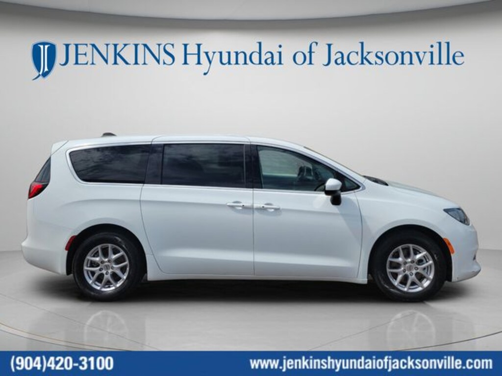 Used 2023 Chrysler Voyager LX Van Passenger Van