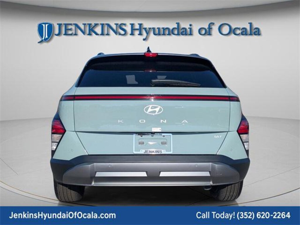 New 2026 Hyundai Kona Limited FWD SUV
