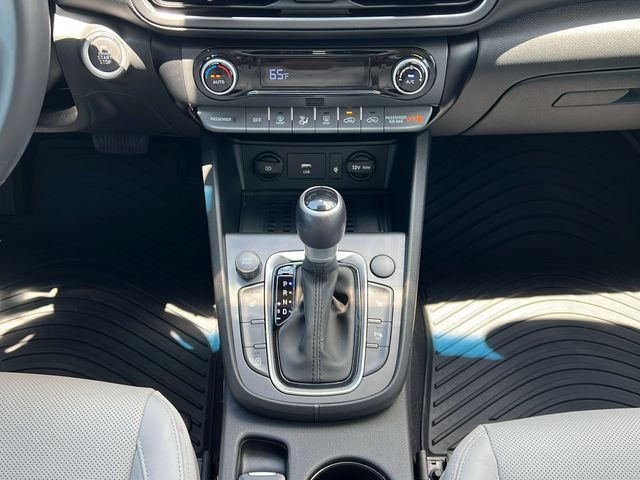 2022 Hyundai Kona Limited - Photo 18