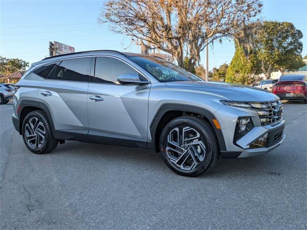 New 2026 Hyundai Tucson Limited FWD SUV