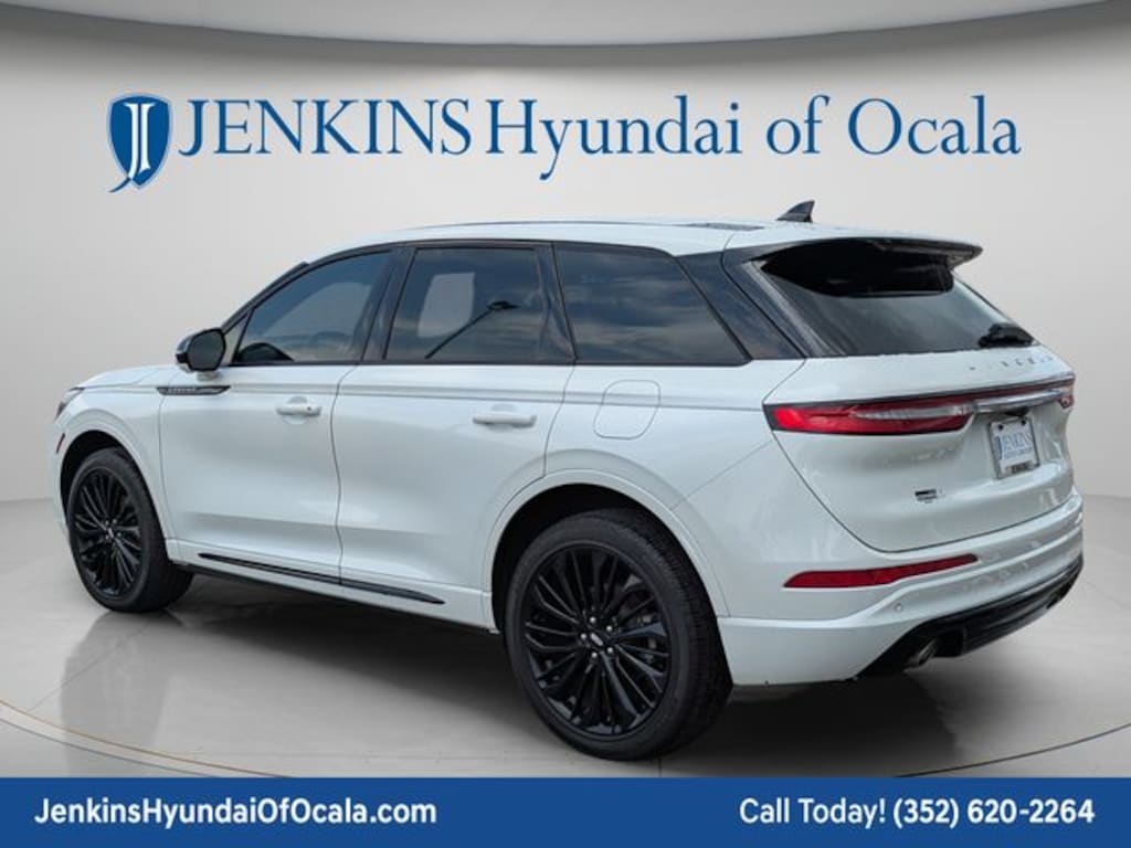Used 2024 Lincoln Corsair Premiere SUV