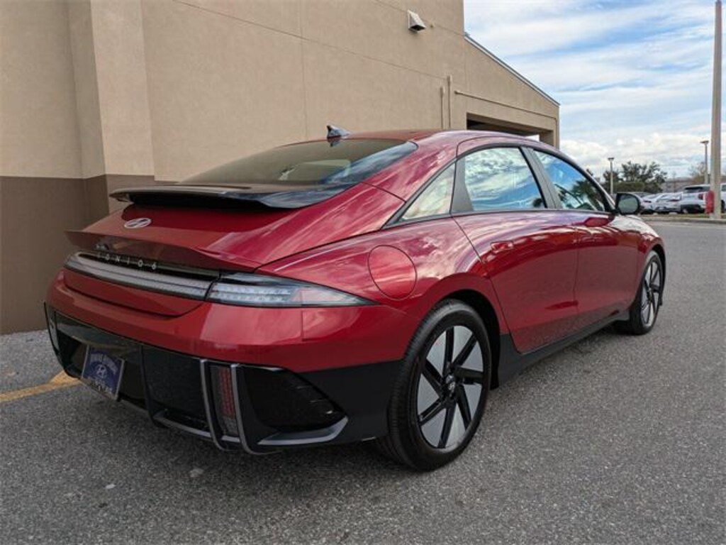 New 2025 Hyundai IONIQ 6 SE Sedan