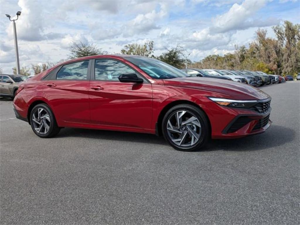 New 2026 Hyundai Elantra Hybrid SEL Sport Sedan