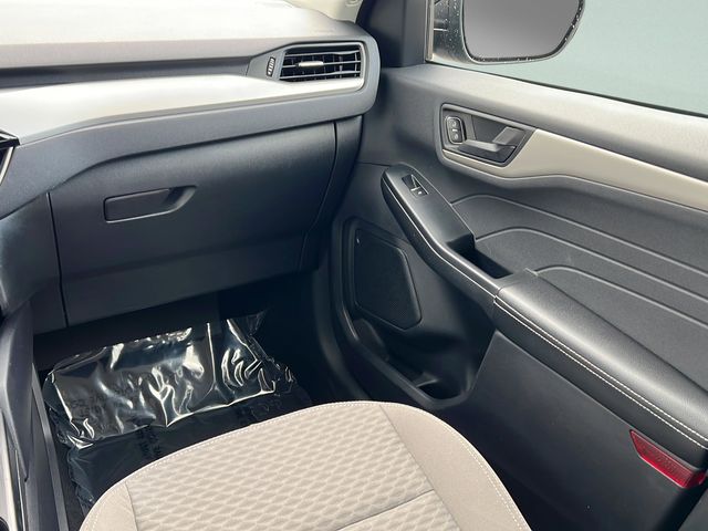 2022 Ford Escape SE - Photo 15