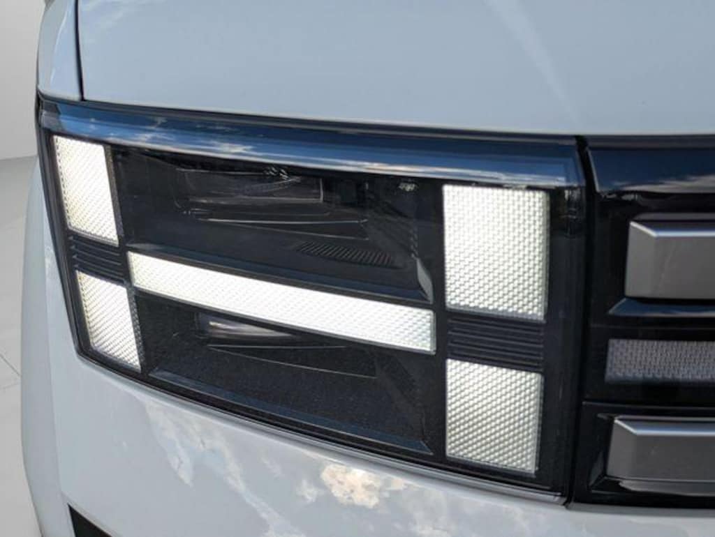 New 2026 Hyundai Santa Fe Hybrid SE SUV