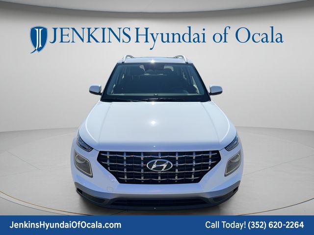 2025 Hyundai Venue SEL - Photo 9