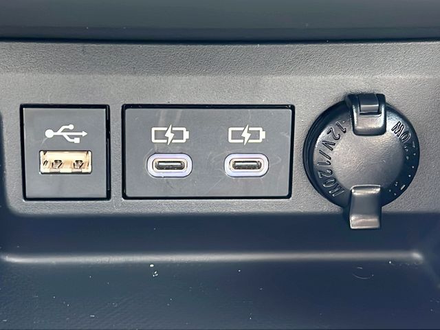 2023 Toyota Highlander XLE - Photo 22