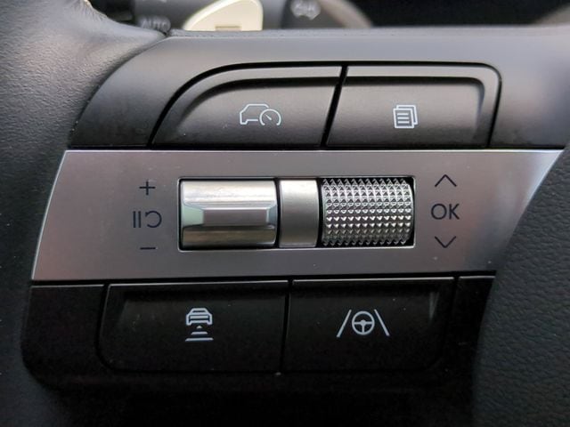 2025 Hyundai Tucson Limited - Photo 27