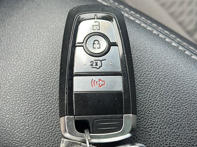 2022 Ford Escape SE - Photo 29