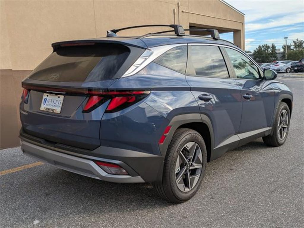 New 2026 Hyundai Tucson SEL FWD SUV