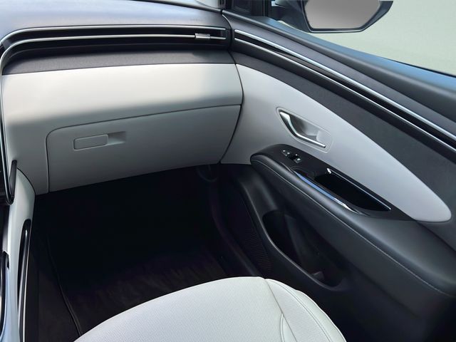 2022 Hyundai Tucson Limited - Photo 15