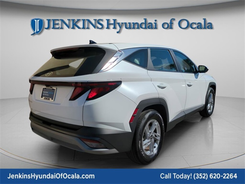 Certified 2025 Hyundai Tucson SE SUV