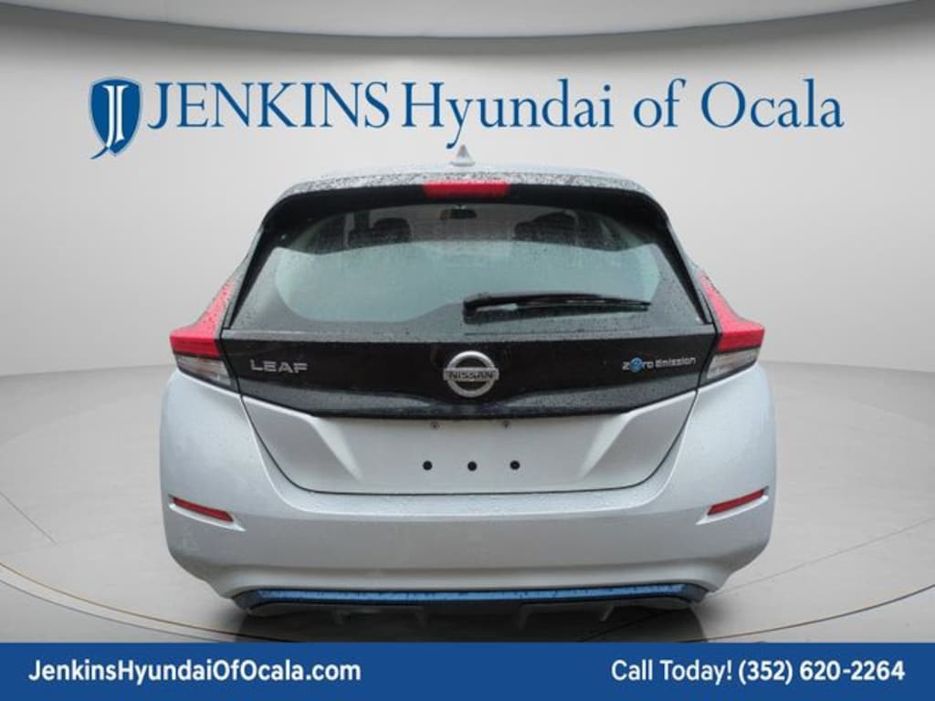 Used 2018 Nissan LEAF S Hatchback