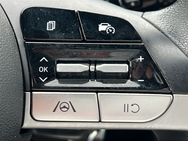 2024 Hyundai Santa Cruz SE - Photo 26