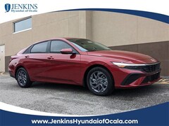 2025 Hyundai Elantra SEL Convenience Sedan