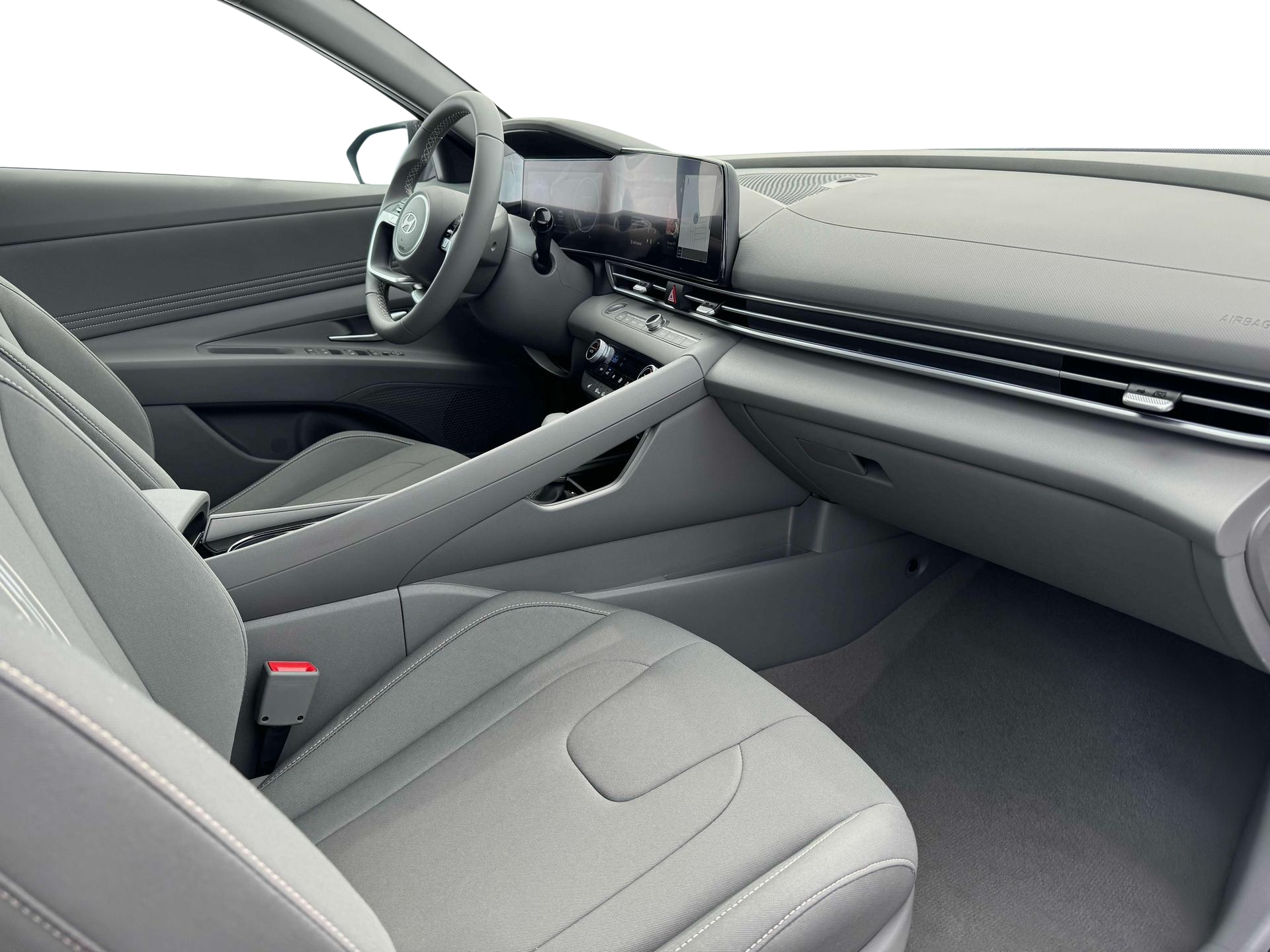 2025 Hyundai Elantra SEL - Photo 15