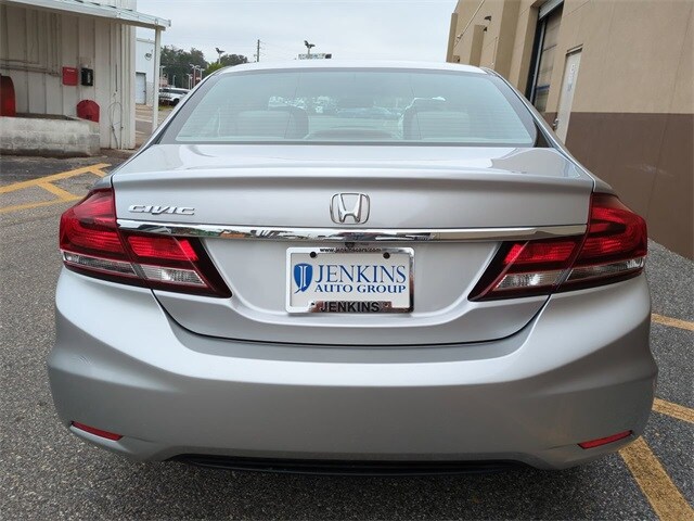 2015 Honda Civic LX photo 4