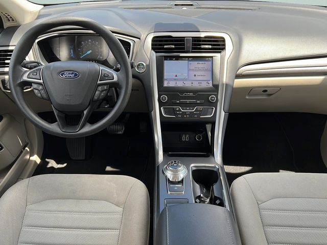 2019 Ford Fusion Hybrid SE - Photo 15