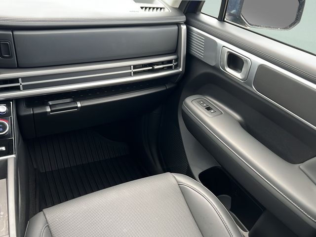 2025 Hyundai Santa Fe SEL - Photo 15