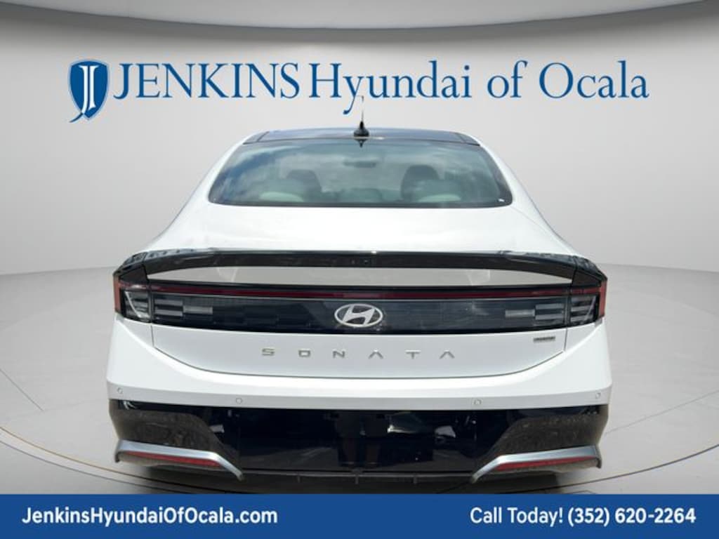 Used 2025 Hyundai Sonata Hybrid Limited Sedan