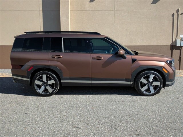 2025 Hyundai Santa Fe Limited photo 3