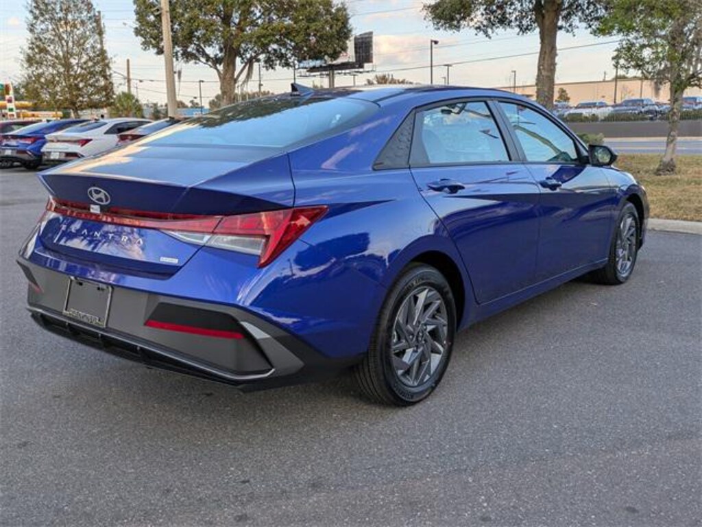 New 2026 Hyundai Elantra Hybrid Blue Sedan