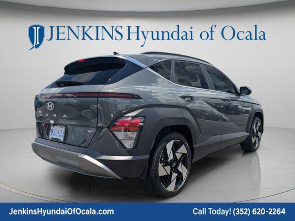 New 2026 Hyundai Kona Limited FWD SUV