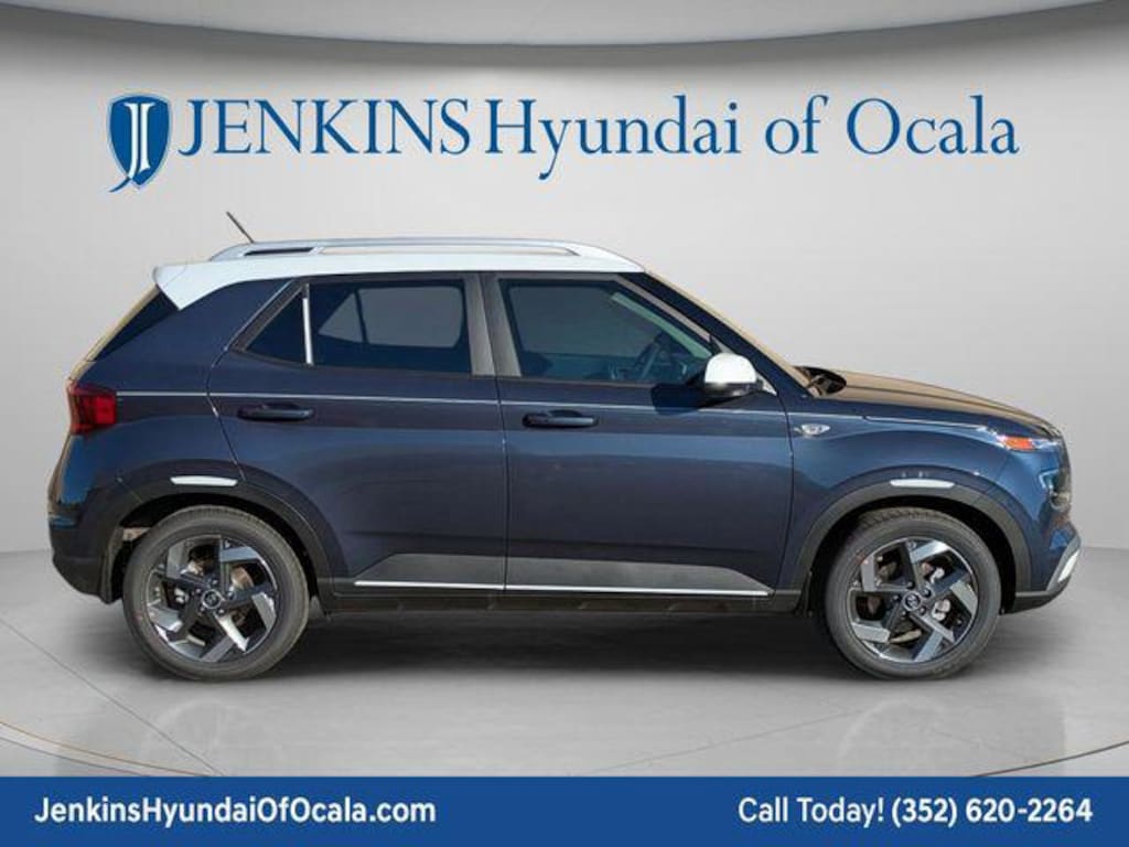 New 2026 Hyundai Venue SEL w/Two-Tone Roof SUV