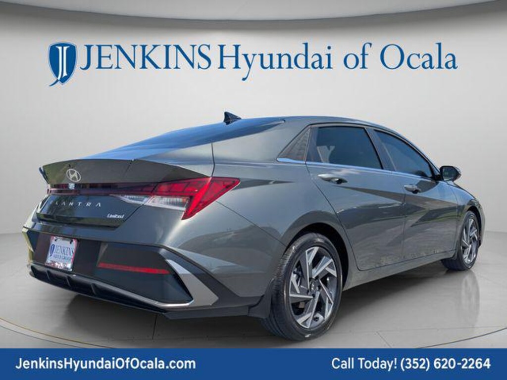 New 2026 Hyundai Elantra Limited Sedan