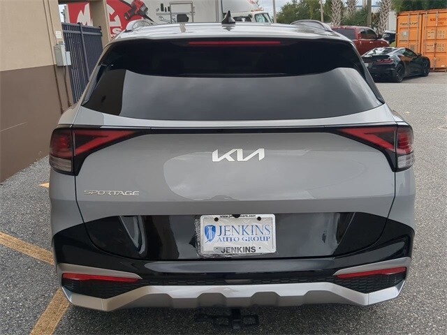 2023 Kia Sportage SX photo 4