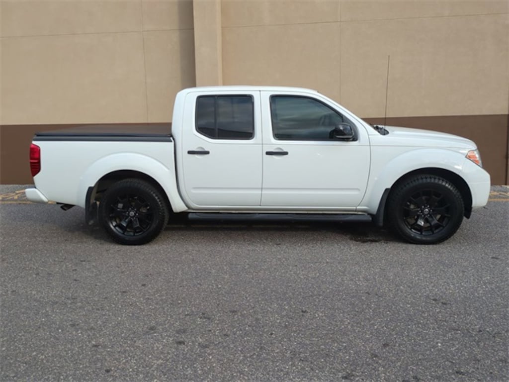 Used 2019 Nissan Frontier SV Truck Crew Cab