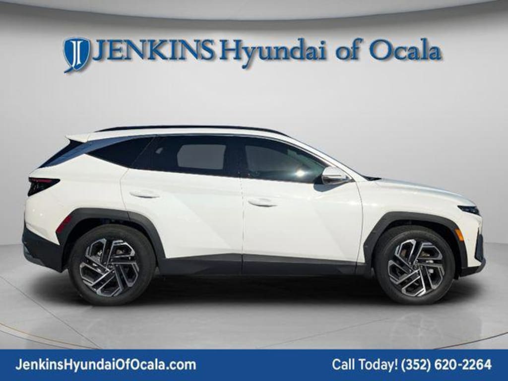New 2026 Hyundai Tucson Limited FWD SUV