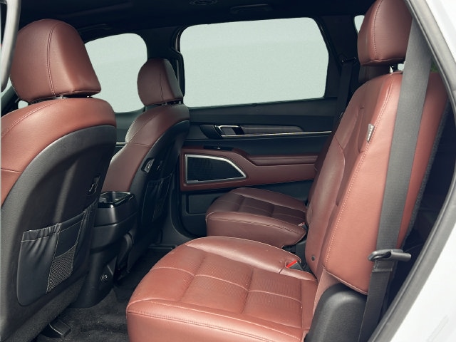 2023 Kia Telluride EX - Photo 11