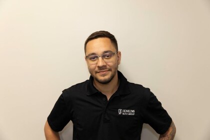 Staff member George Fraqui from ID_4dd903e4916d