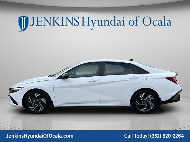 2025 Hyundai Elantra SEL - Photo 6
