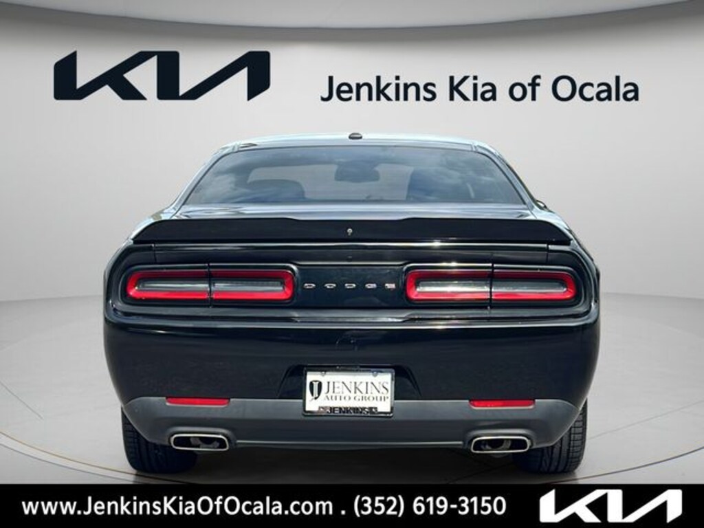 Used 2019 Dodge Challenger SXT Coupe
