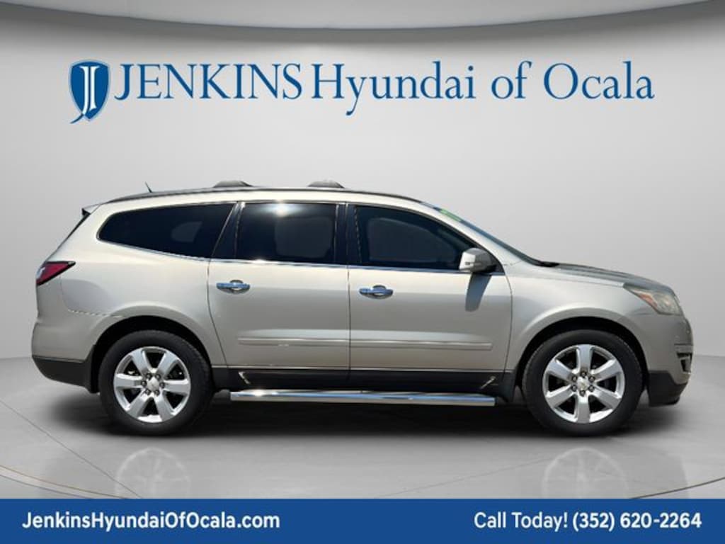 Used 2017 Chevrolet Traverse LT w/1LT SUV