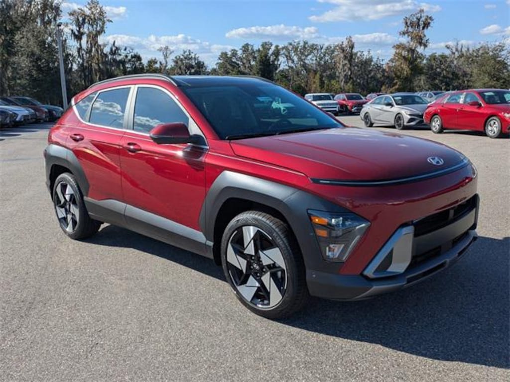 New 2026 Hyundai Kona Limited FWD SUV